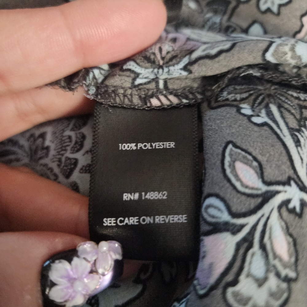 Torrid Harper Floral Georgette Blouse, Size 1 (1X) - Picture 4 of 4